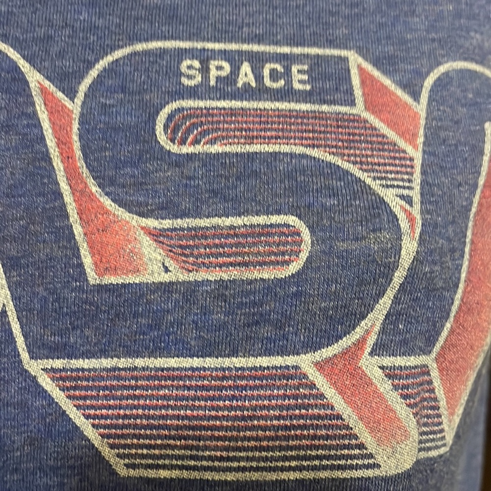 Jerzee’s NASA T-shirt - Picture 11 of 13